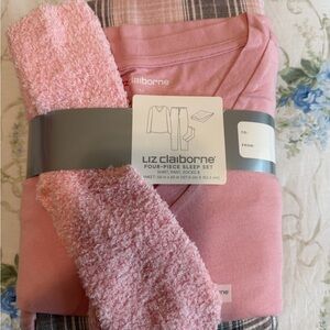 Liz Claiborne Pink Sleepwear Set